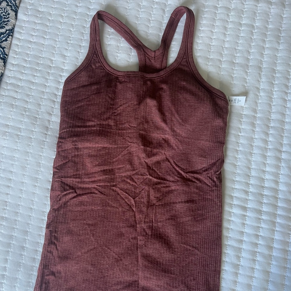 lulu tank top